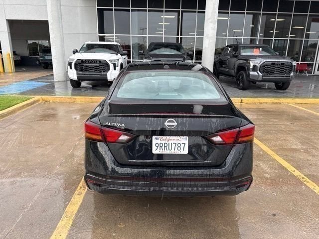 2025 Nissan Altima 2.5 SV