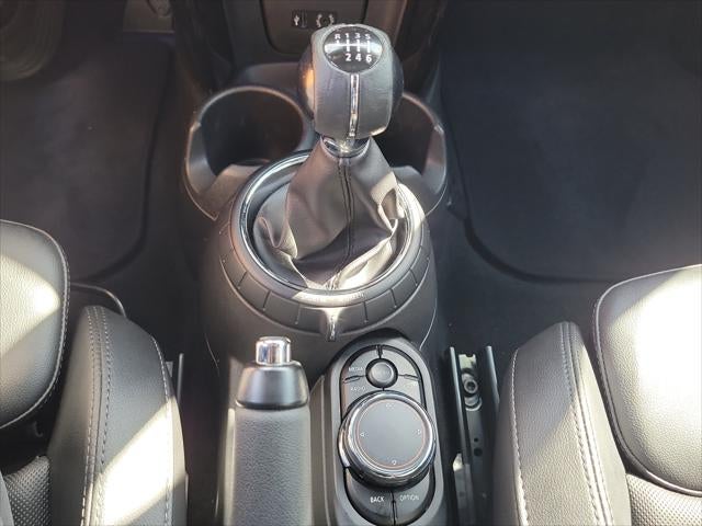 2016 MINI Hardtop Base