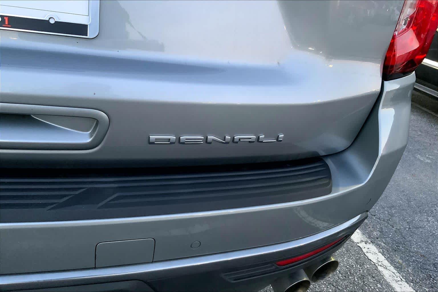 2023 GMC Yukon Denali Ultimate Denali Ultimate