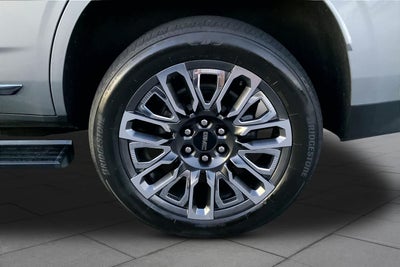 2023 GMC Yukon Denali Ultimate Denali Ultimate