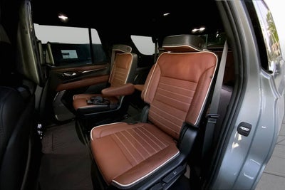 2023 GMC Yukon Denali Ultimate Denali Ultimate