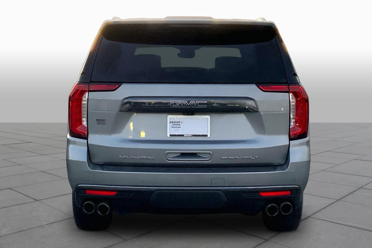 2023 GMC Yukon Denali Ultimate Denali Ultimate