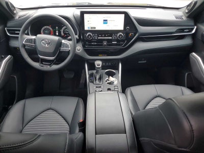 2026 Toyota Highlander XSE