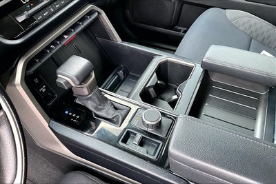2024 Toyota Tundra 4WD SR5