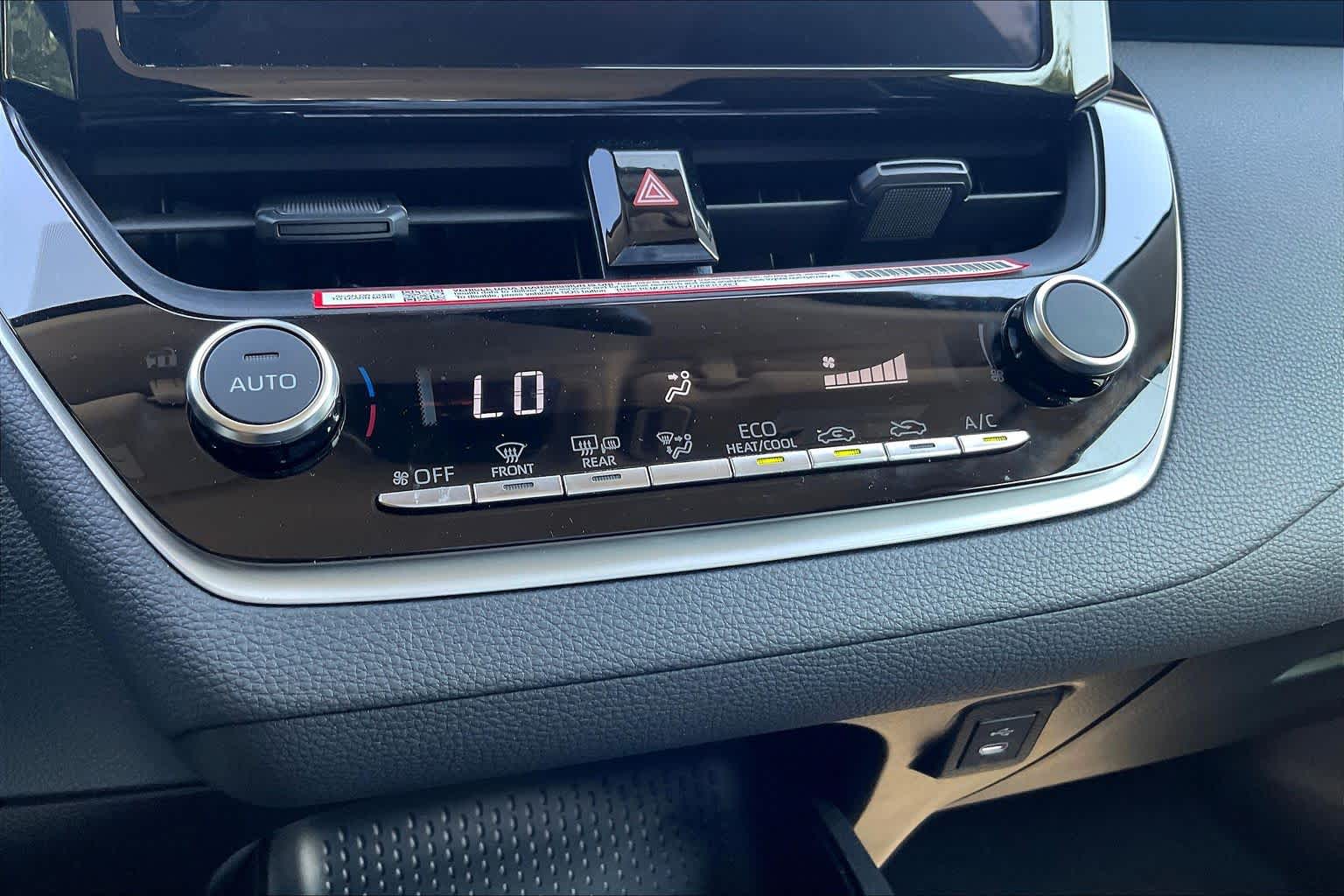 2026 Toyota Corolla Hybrid LE