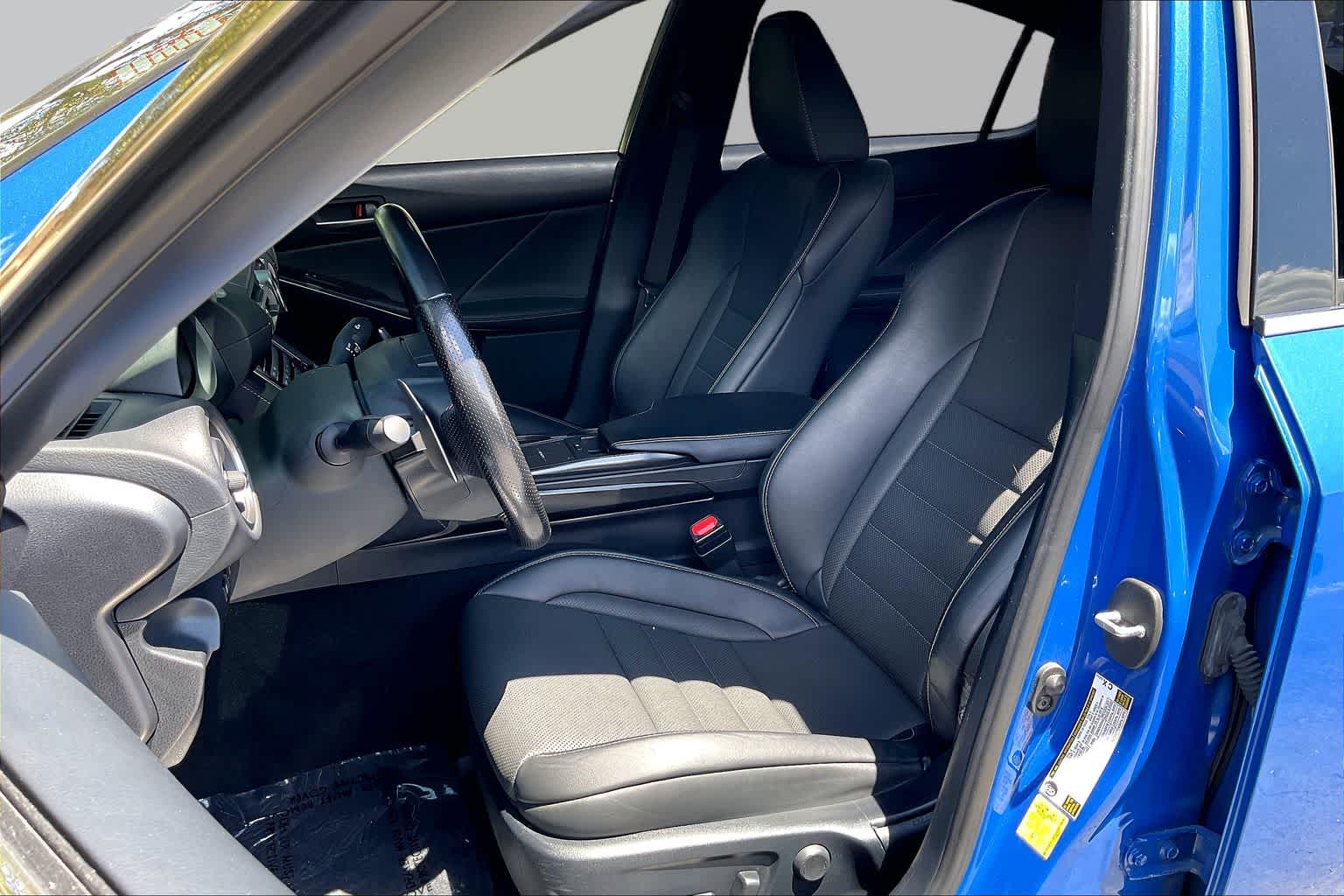 2021 Lexus IS 350 F SPORT