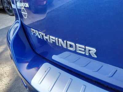 2018 Nissan Pathfinder SV