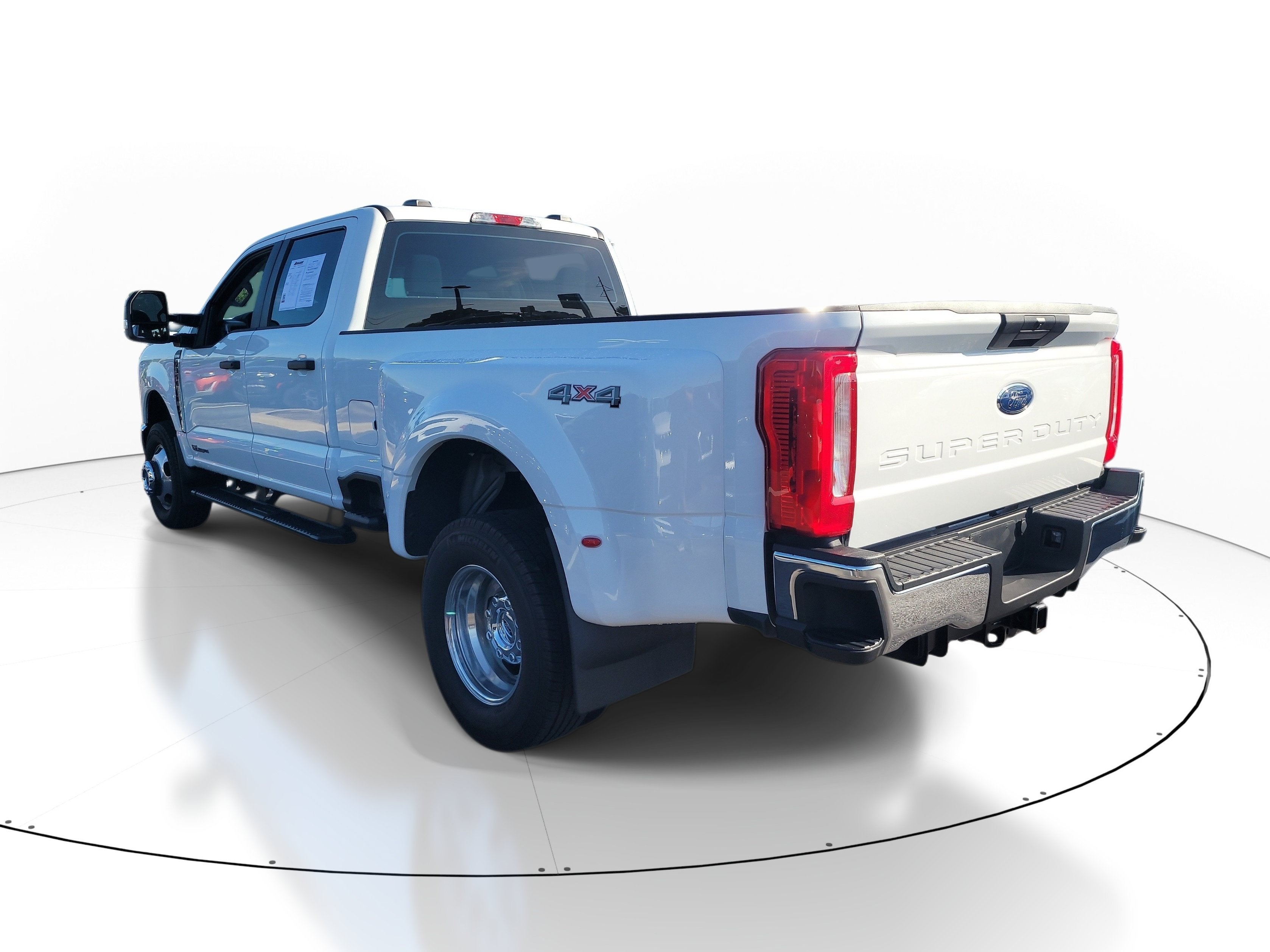 2025 Ford Super Duty F-350 DRW XL