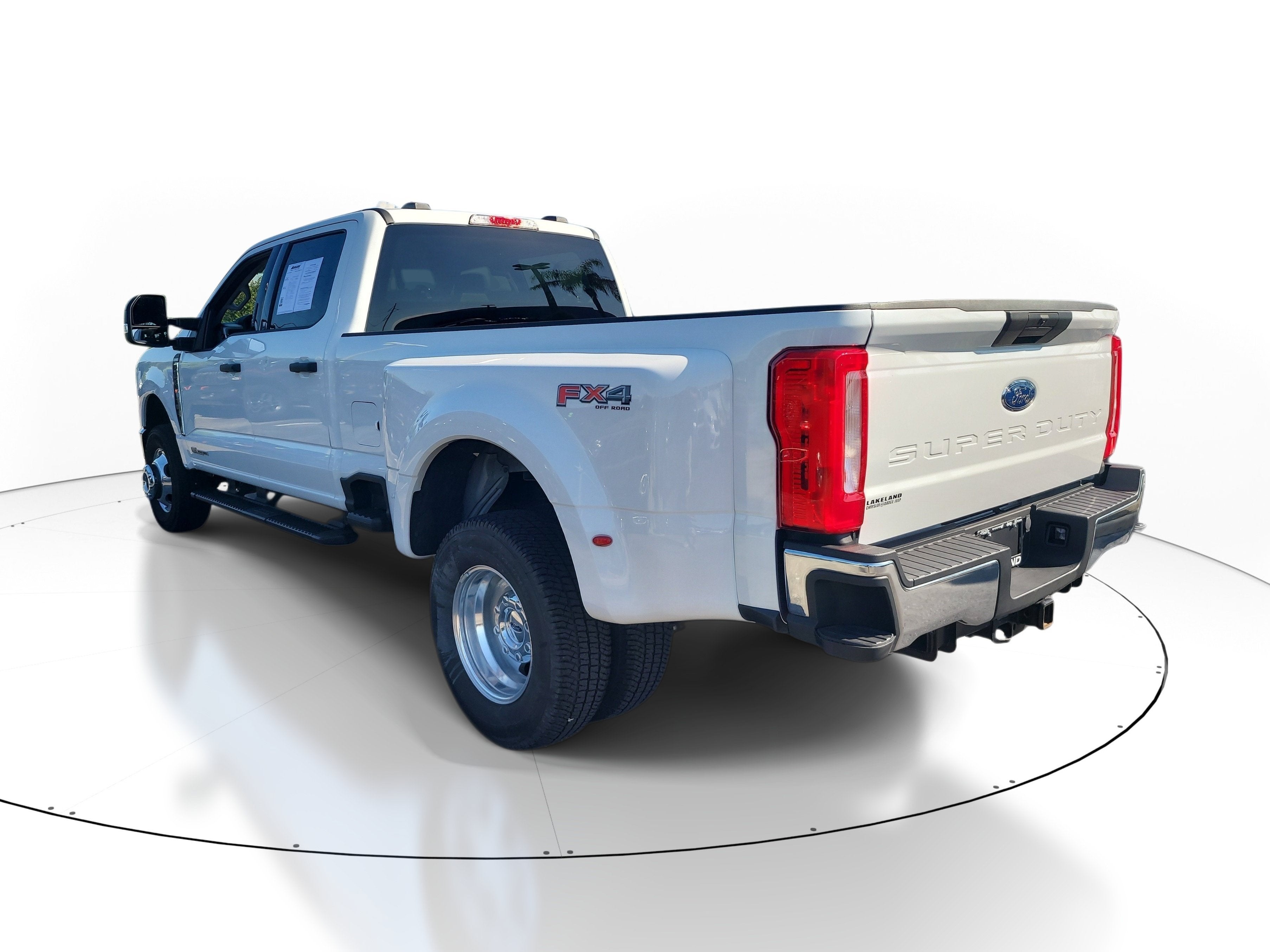 2024 Ford Super Duty F-350 DRW XLT