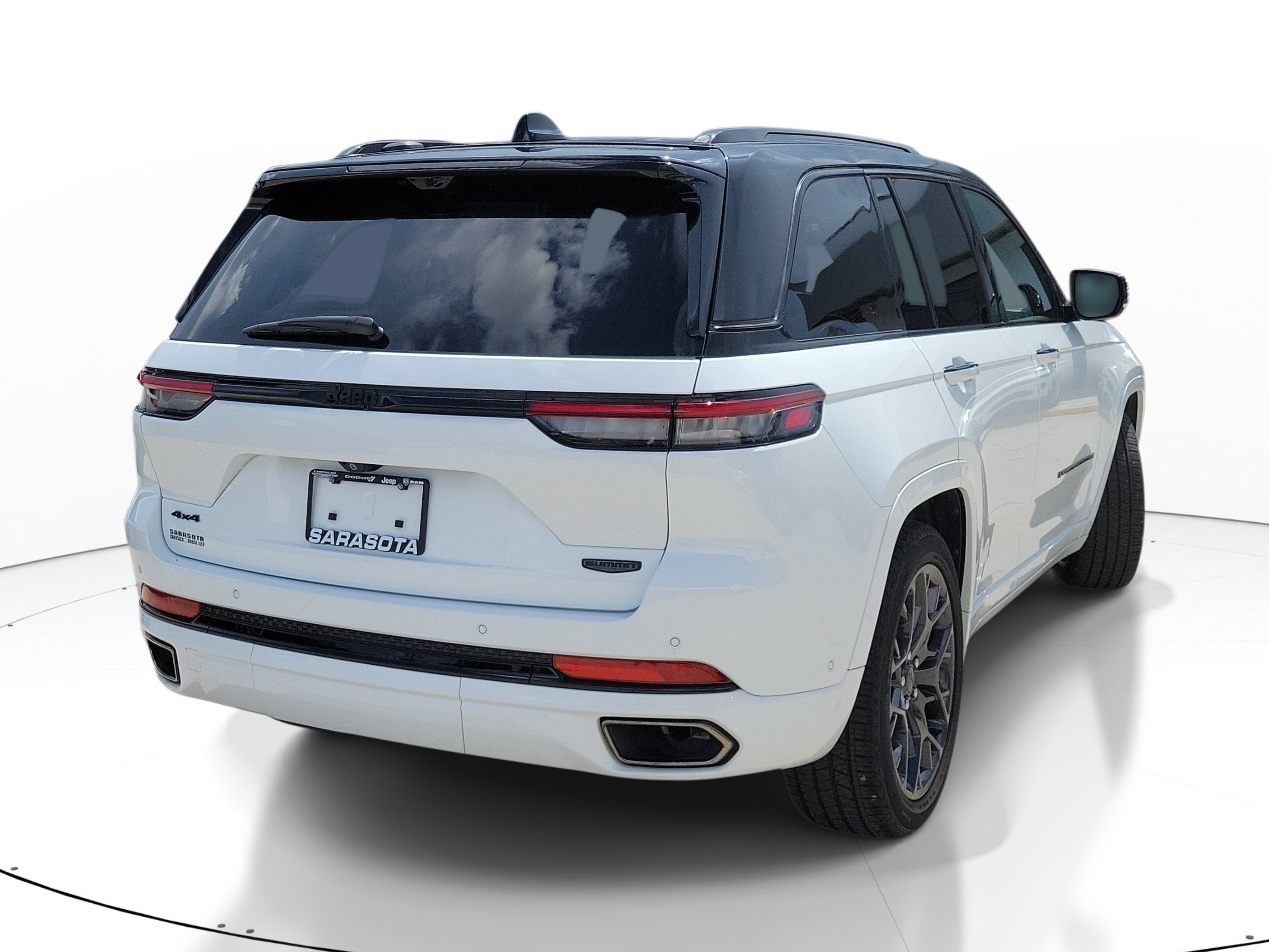 2025 Jeep Grand Cherokee Summit Reserve