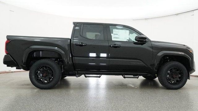2026 Toyota Tacoma 4WD SR5