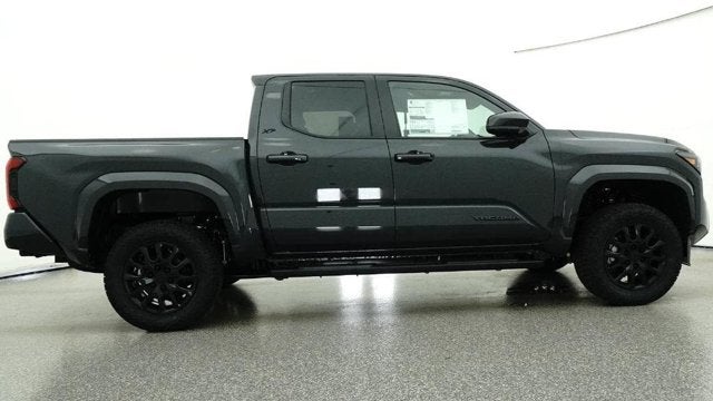 2026 Toyota Tacoma 4WD SR5