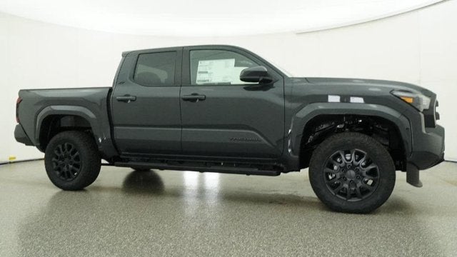 2026 Toyota Tacoma 4WD SR5