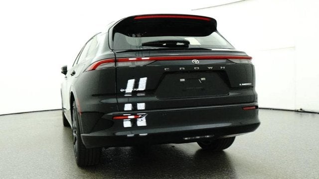 2026 Toyota Crown Signia Limited