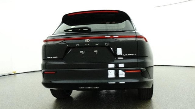 2026 Toyota Crown Signia Limited