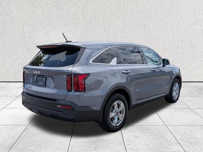 2023 Kia Sorento LX