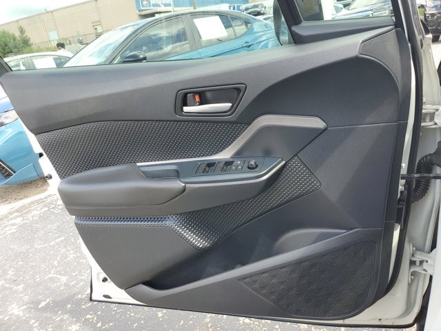 2021 Toyota C-HR LE
